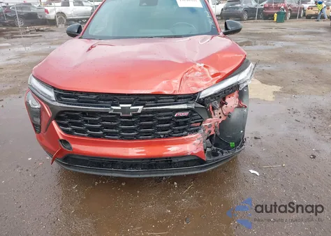 2024 Chevrolet Trax Fwd 2Rs z USA, uszkodzony, nr VIN KL77LJE26RC215364